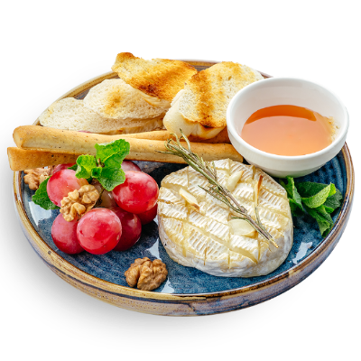 Сыр запеченный камамбер