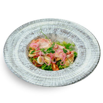 Салат итальянский с курицей и беконом